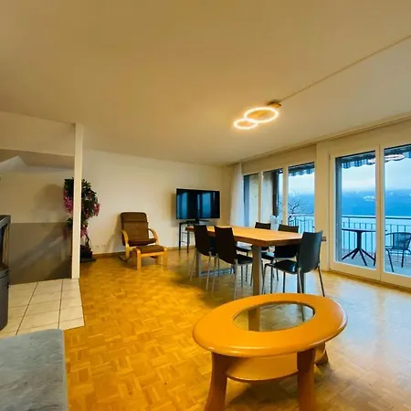 Appartamento Beautiful Lake View In Niederried Ringgenberg